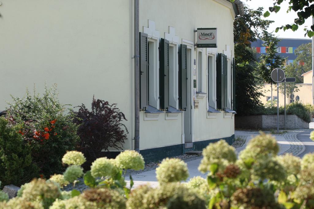 Hotel-Pension Mandy - Adults Only Senftenberg Exterior photo